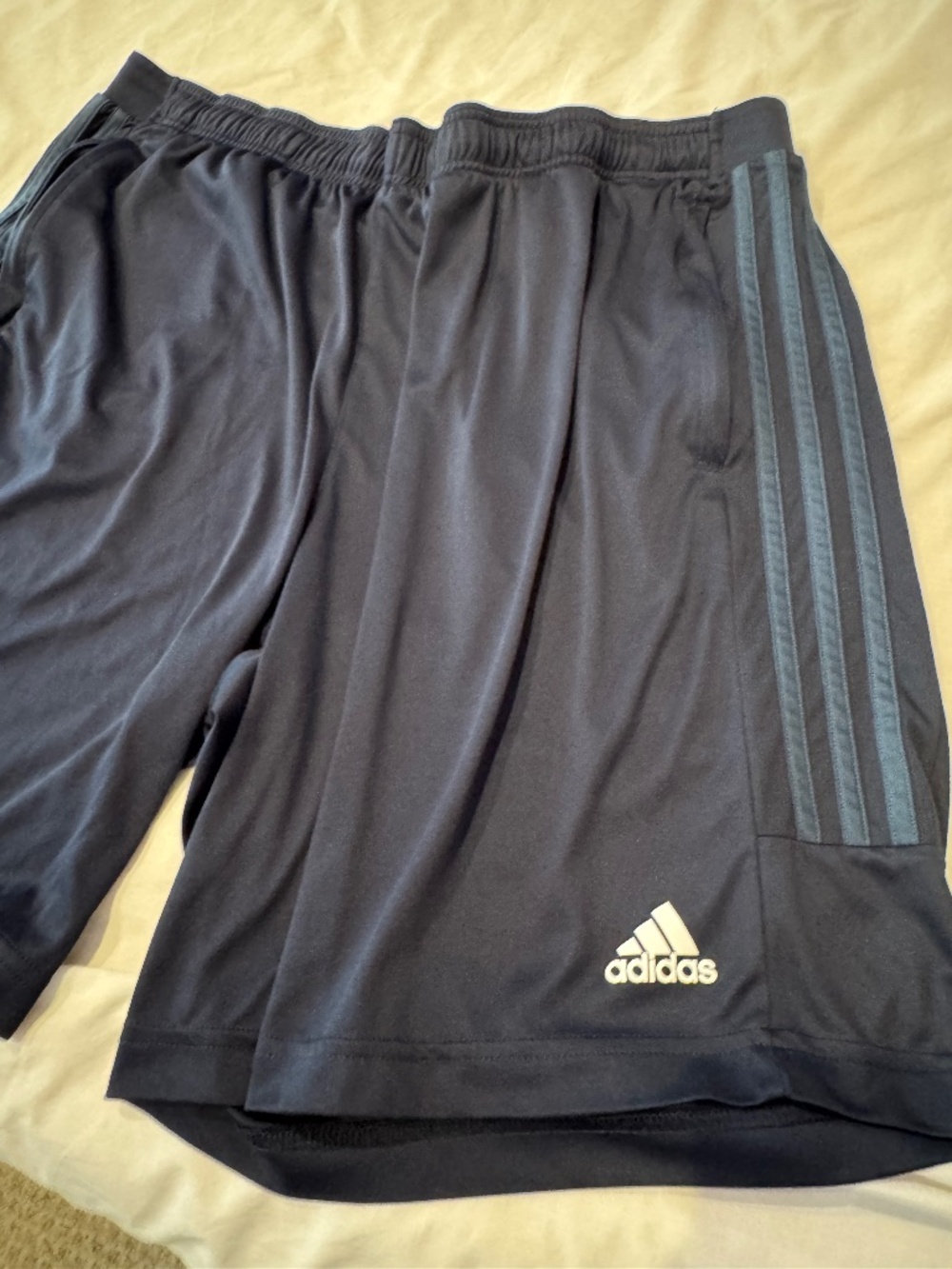 Men’s adidas shorts, XXL, dark navy blue, excellent condition